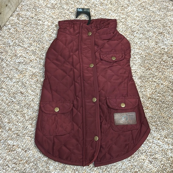 Fab Dog Other - Fab Dog 14” Burgandy Quilted Barncoat NWT